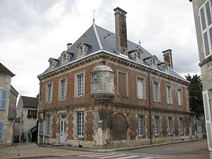 12.MaisondelAmiral